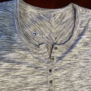 Kuhl black and white heather shirt sleeve shirt